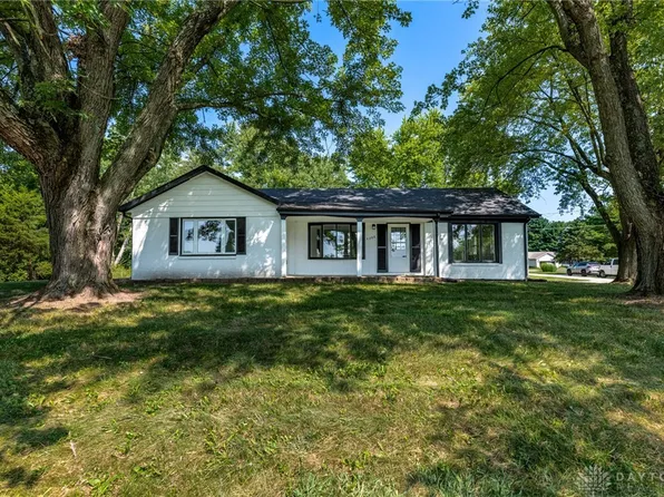 4288 Alleghany Trl, Jamestown, OH 45335