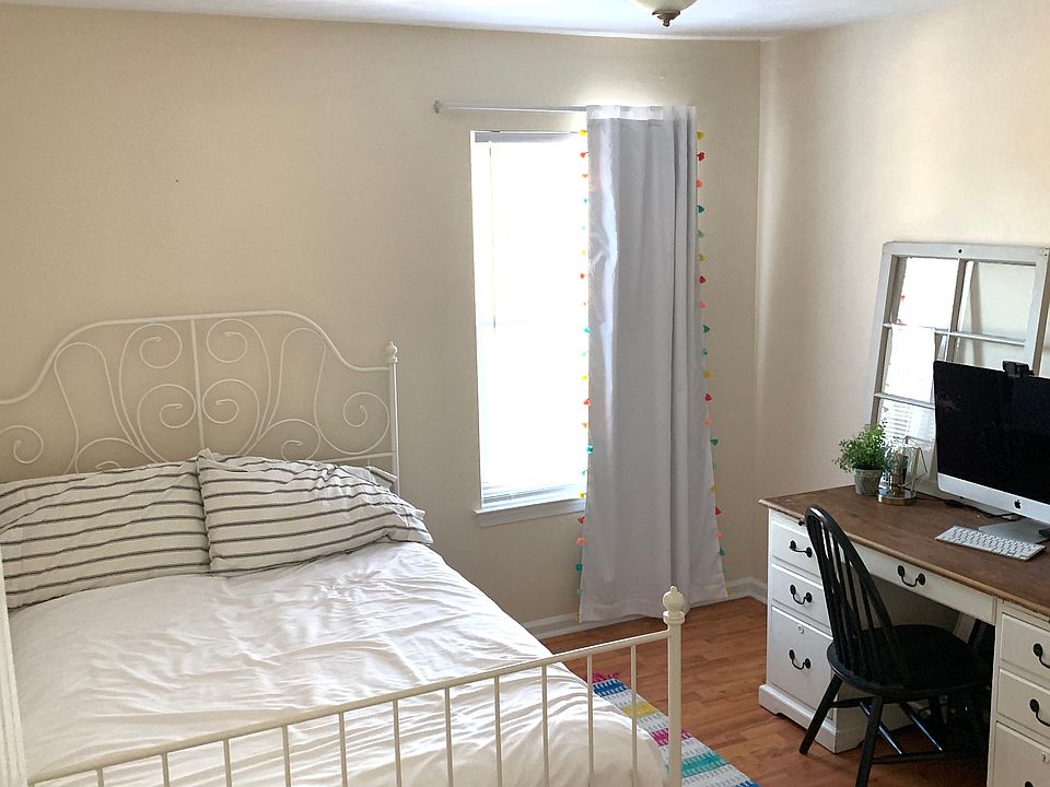 1st image of 6306 Amberly Ct