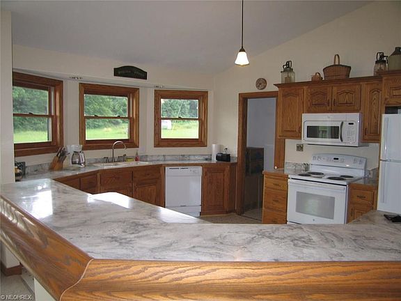 4th image of 317 County Road 281