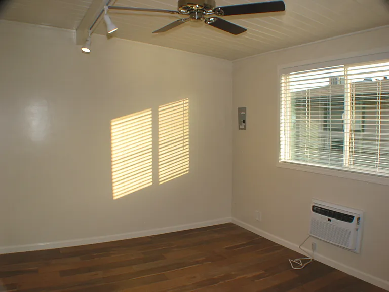 3583 N E St #2 — Photo 10