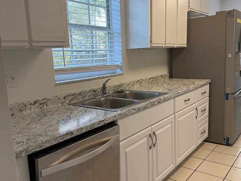 127 SW 159th Way — Photo 17