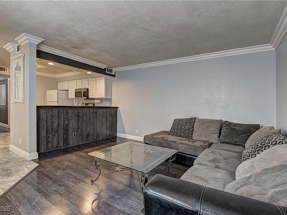 1st image of 4300 Tara Ave APT A