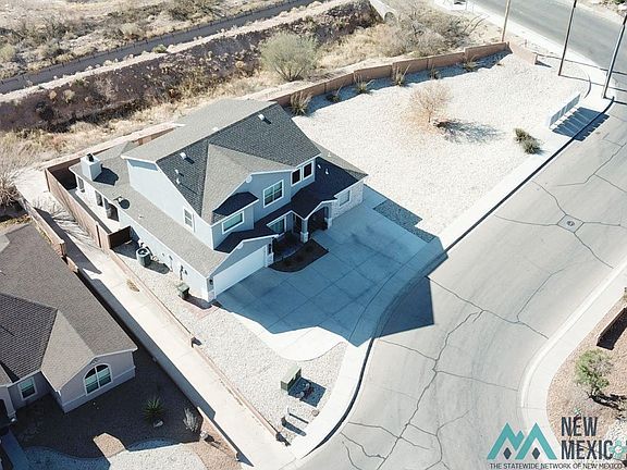 2nd image of 1937 Leanne Dr