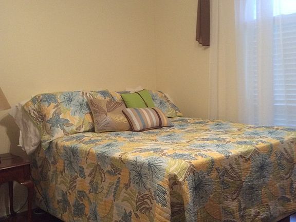 5th image of 148 Marsh Island Cir