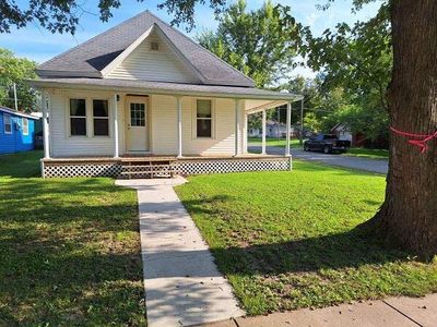 222 East Main STREET, La Farge, WI, 54639
