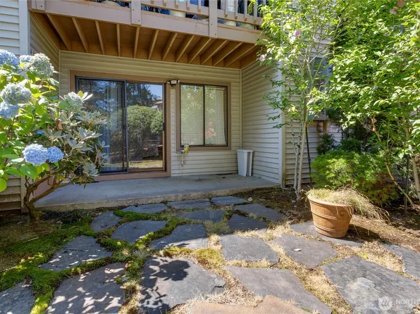 17521 118th Avenue SE #K3, Renton, WA 98058