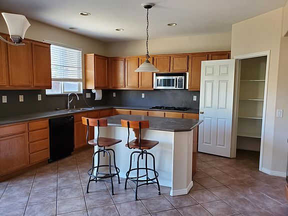 4th image of 31533 Durazno Ct