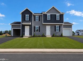 3833 Castle Dr Lot 198, Dover, PA 17315
