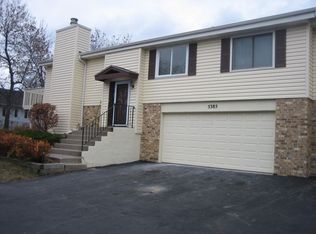 5385 Beachside Dr, Minnetonka, MN 55343