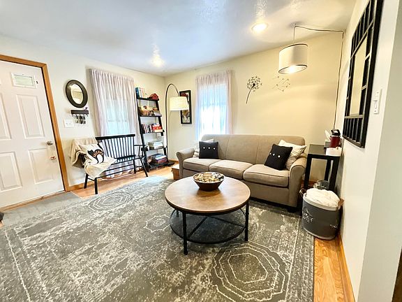 5th image of 13215 Shaner Ave NE