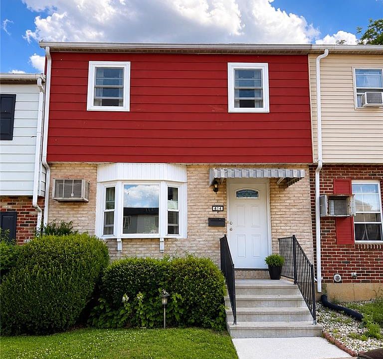 1st image of 414 Kansas Ave