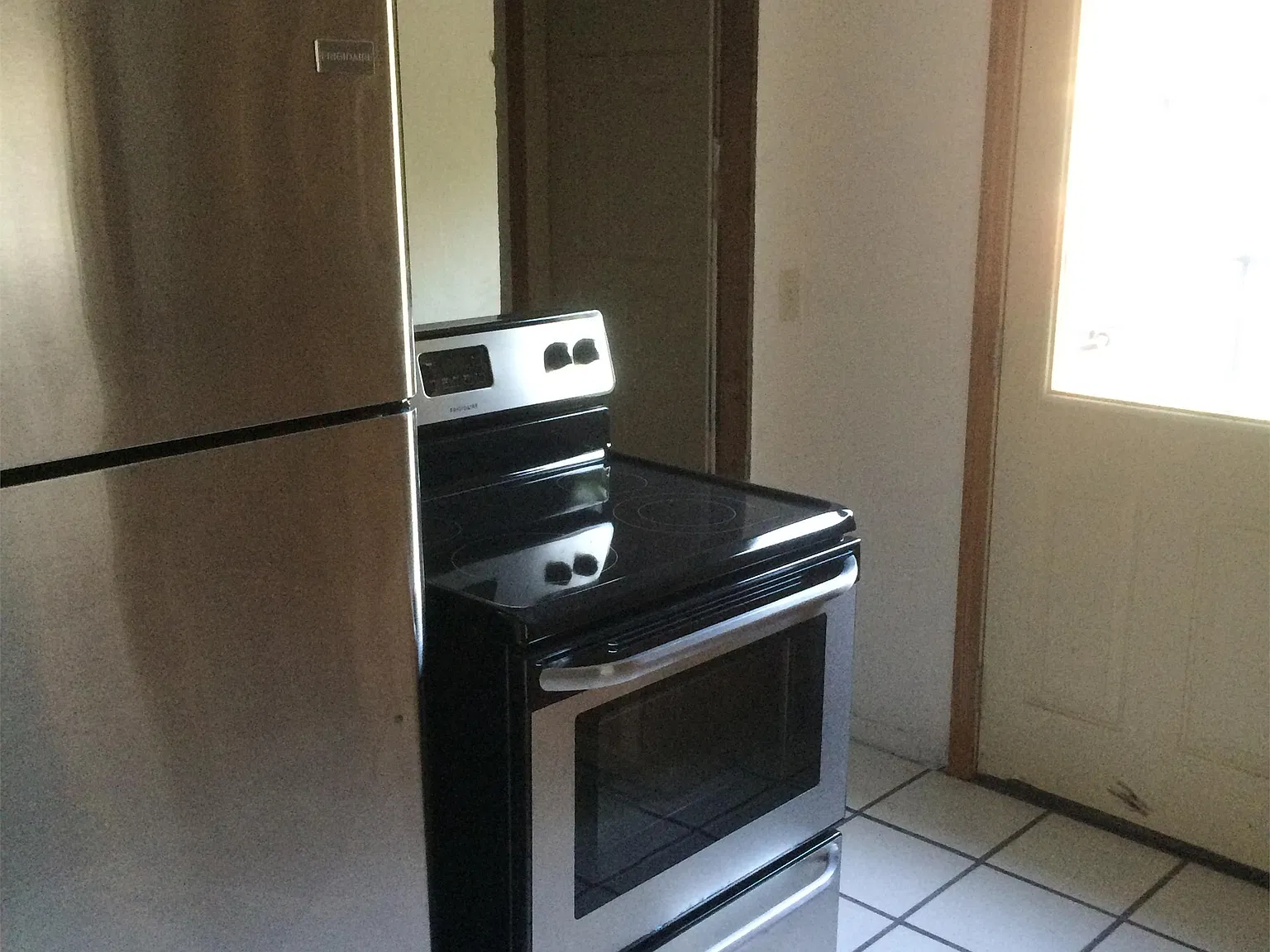 909 Lakeside Avenue - 1 — Photo 3