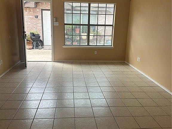2nd image of 1213 Prosperity Dr #D