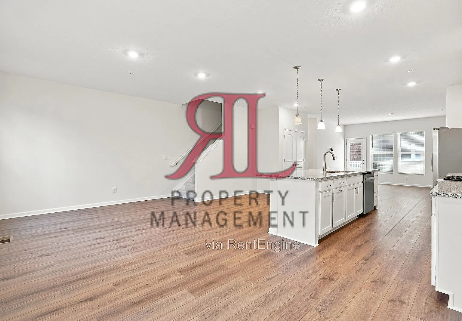 3 bed, 2.5 bath, 2142 sqft, $3,399 — Photo 3