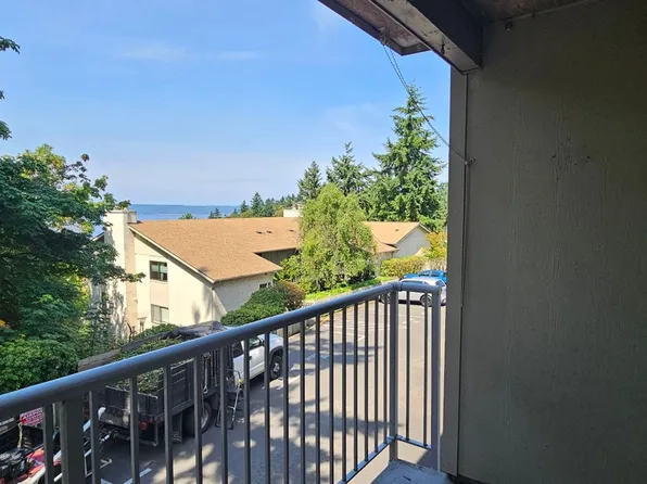 13229 12th Ave SW APT 213, Burien, WA 98146