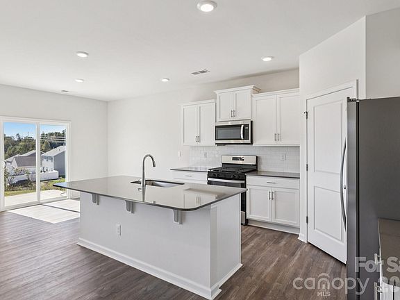 6th image of this home