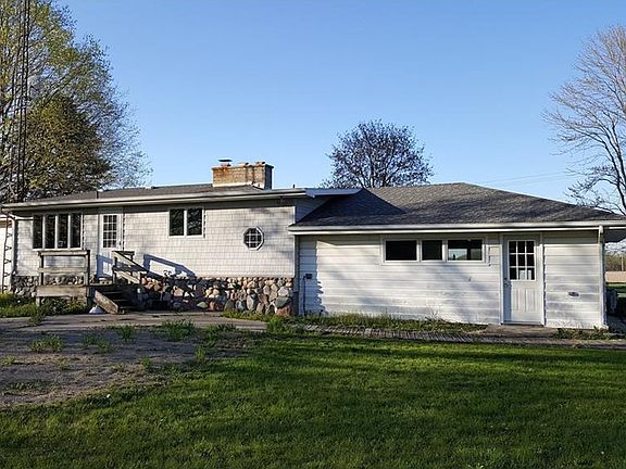 3rd image of 4346 County Road E75