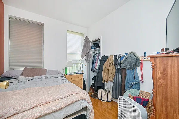 Rented by Keller Williams NYC | media 13