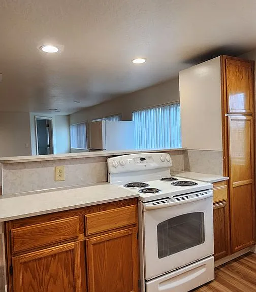 7020 SW Country Club Dr — Photo 27