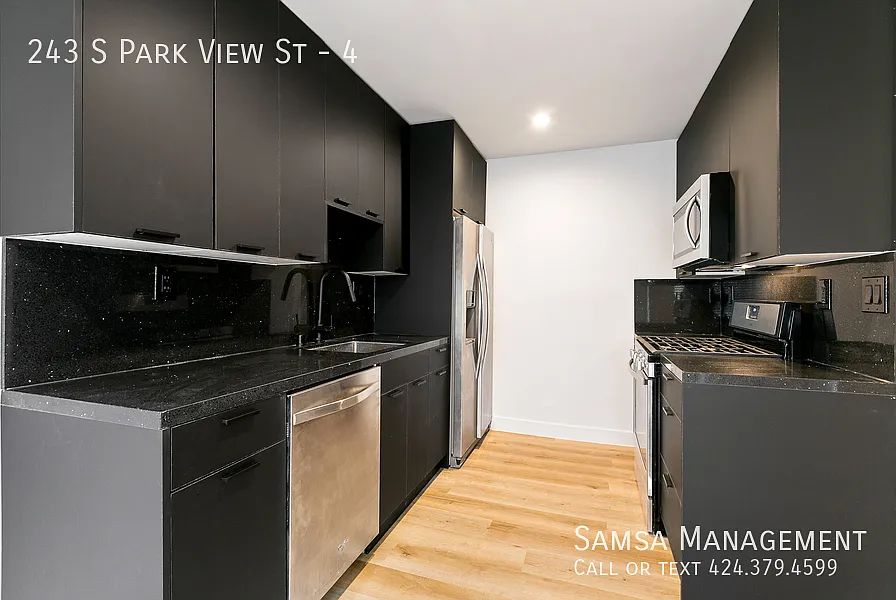 Beautiful Fully Remodeled 2bd/2ba Near DTLA (243-4) — Photo 2