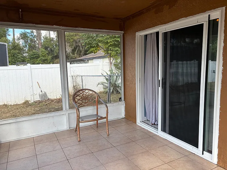 1462 Melshire Ave — Photo 14