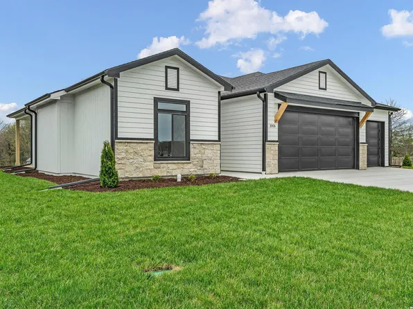 1006 Bluestem Cir, Baldwin City, KS 66006