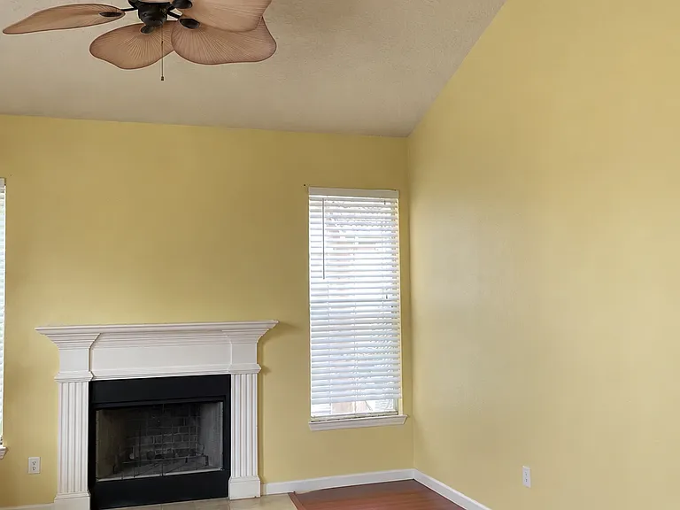 17910 Villa Creek Dr — Photo 2
