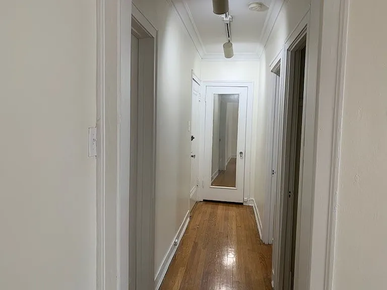 2335 W Addison St #E2 — Photo 13