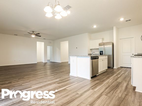 5th image of 1010 Ocean Spray Dr