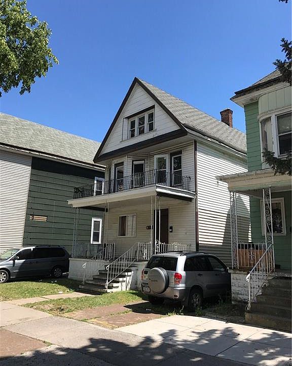2nd image of 237 Potomac Ave