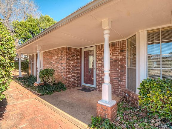 2nd image of 6301 Sunnybridge Ct