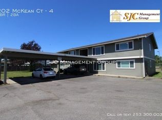 202 McKean Ct #4, Enumclaw, WA 98022