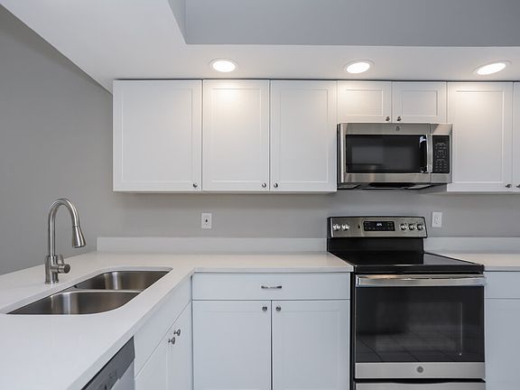 5th image of 6006 Crickethollow Dr