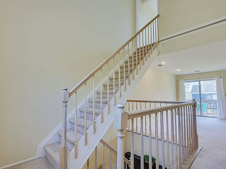 48 Tanglewood Ct — Photo 7