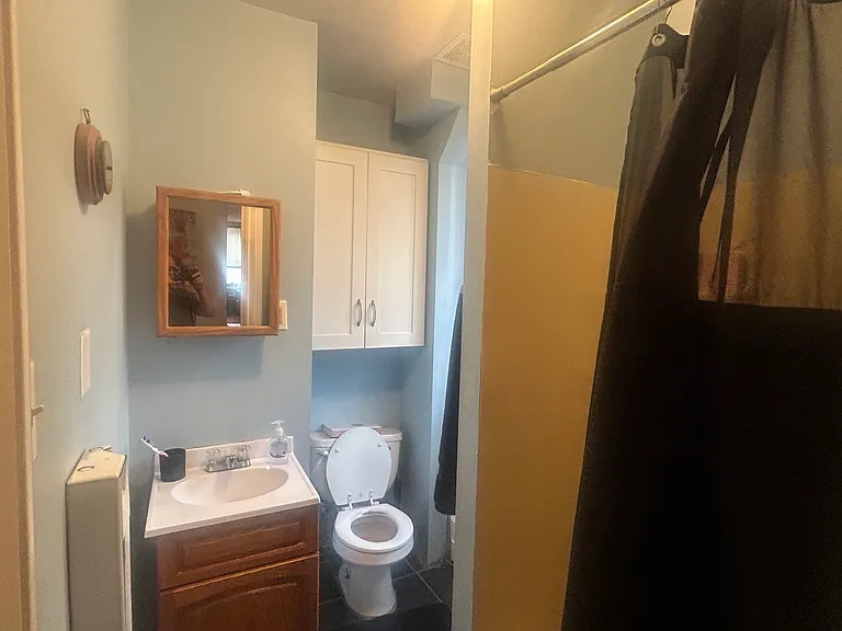 1205 Christian St #2 — Photo 5