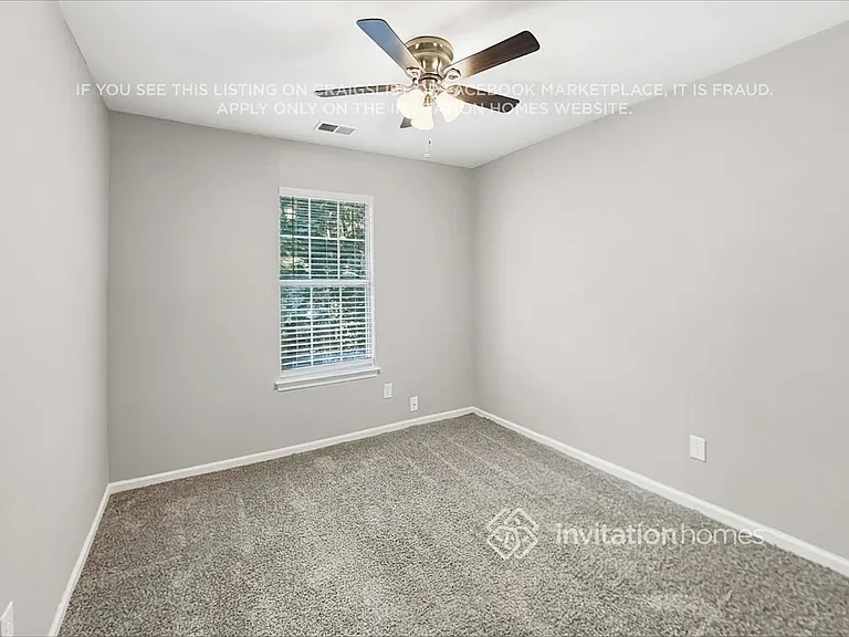 8902 Fuschia Ct — Photo 15