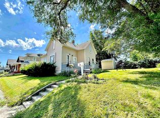 108 W Webster St, Marshalltown, IA