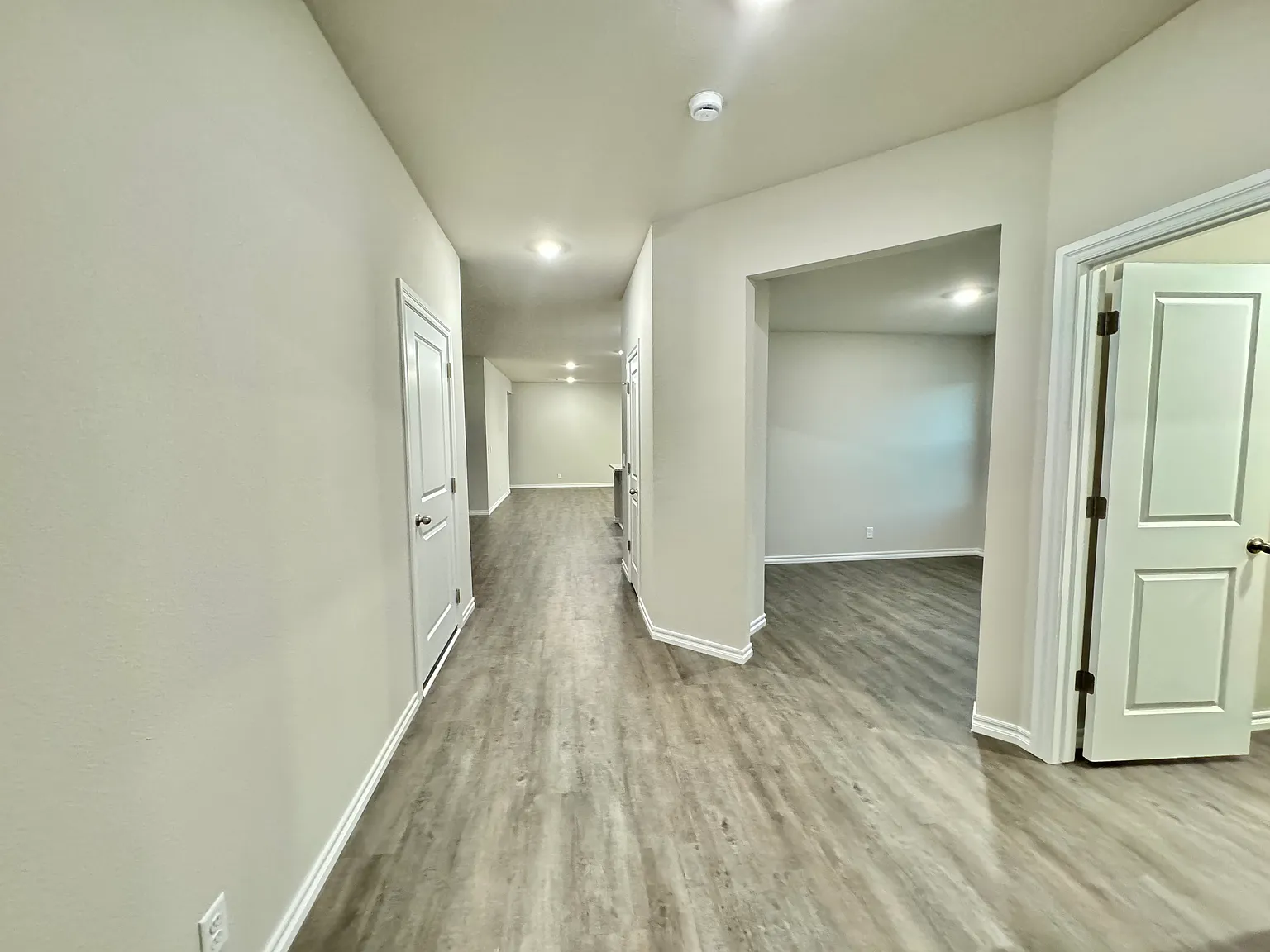 15502 S 69th Pl E — Photo 2