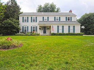 35523 Fredericksburg Rd, Farmington Hills, MI 48331