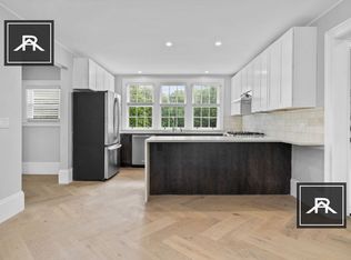 478 Heath St, Chestnut Hill, MA 02467