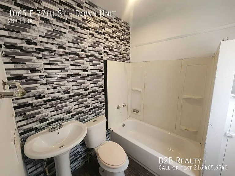 1065 E 77th St #DOWN — Photo 17