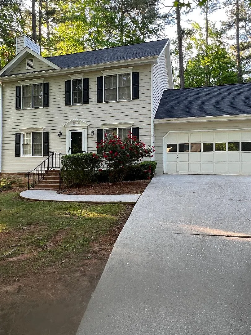 Woodrock Ln, Snellville — Photo 1