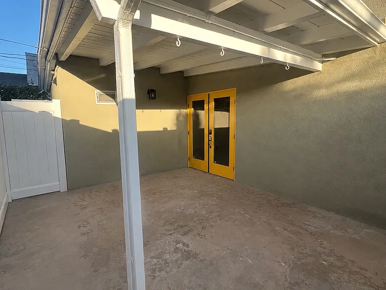 2432 S Primrose Ave #B — Photo 9