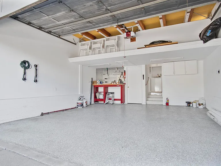 4144 Palos Verdes Dr S — Photo 31