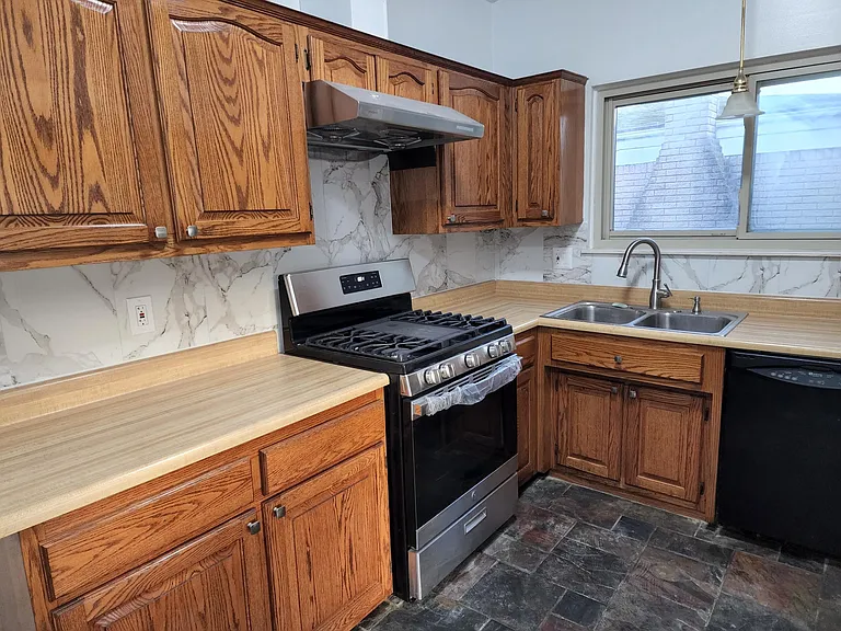 38955 Century Dr — Photo 3