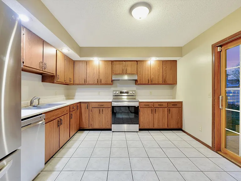 2611 Rachel Rd — Photo 8