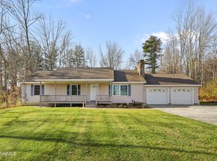 332 Longview Ave, Hinsdale, MA 01235