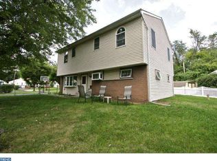 1301 Susan Ave, Croydon, PA 19021