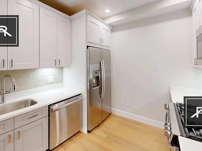 232 Tremont St #2 — Photo 13