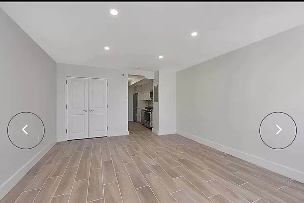 Rented by Metropolis International Realty Inc. | media 10